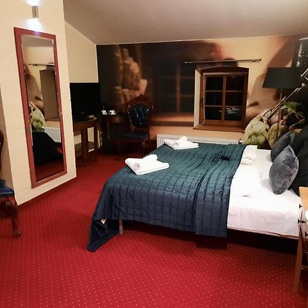 Hotel Spichrz Borcz Eksteriør bilde