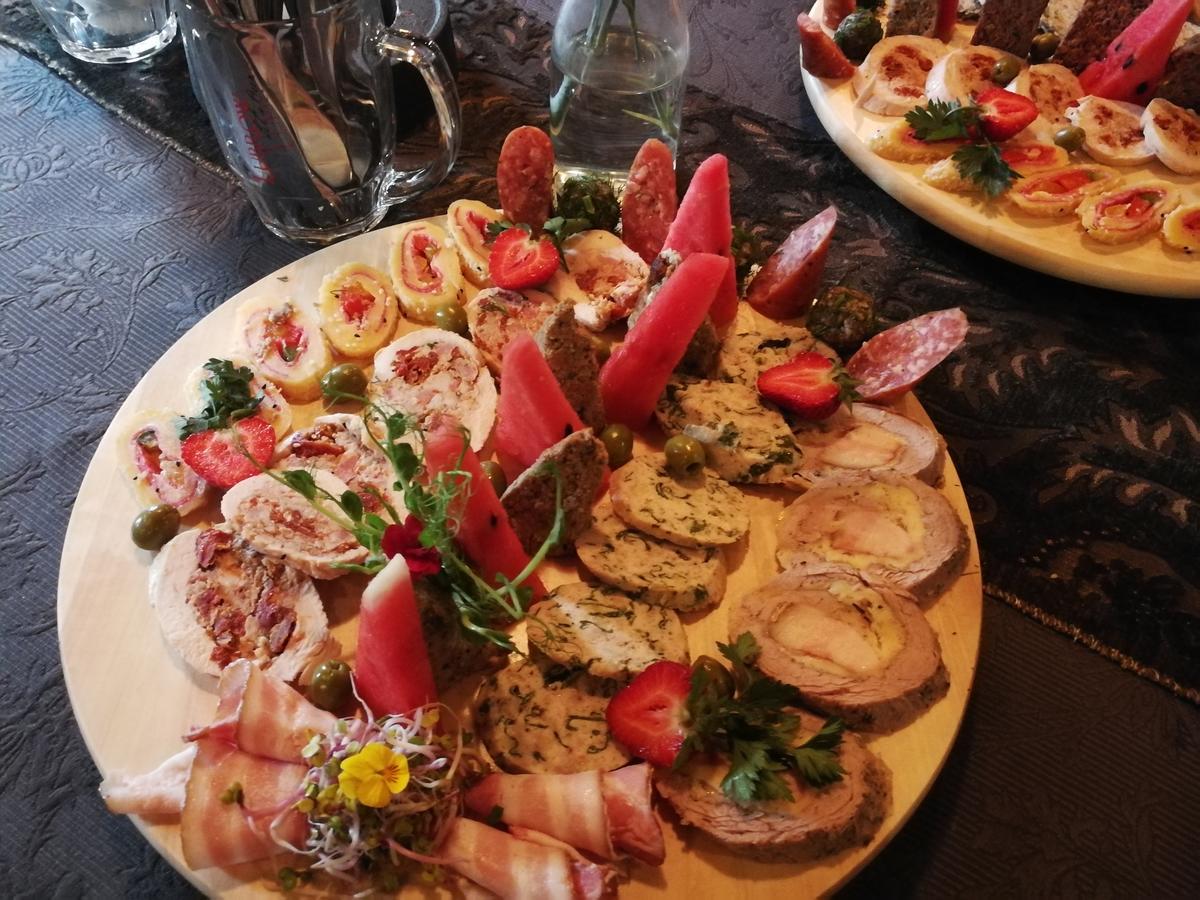 Hotel Spichrz Borcz Eksteriør bilde